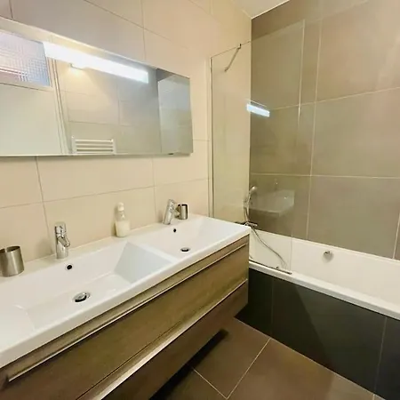 Διαμέρισμα L'hallali A Centre *